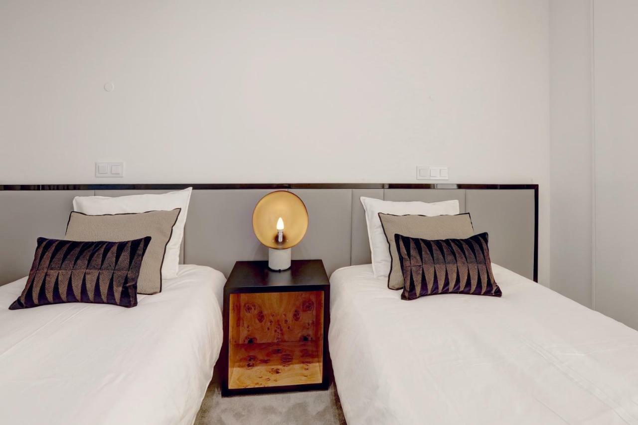 Luxury Graca Apartment The Most Amazing View Of Lisbon Bagian luar foto